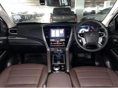 Mitsubishi Pajero-Sport 2.4 Gt Premium Elite Edition 4Wd ปี 20 AT (รถมือสอง ราคาดี เจ้าของขายเอง รถสวย สภาพดี ไมล์แท้) รูปที่ 3